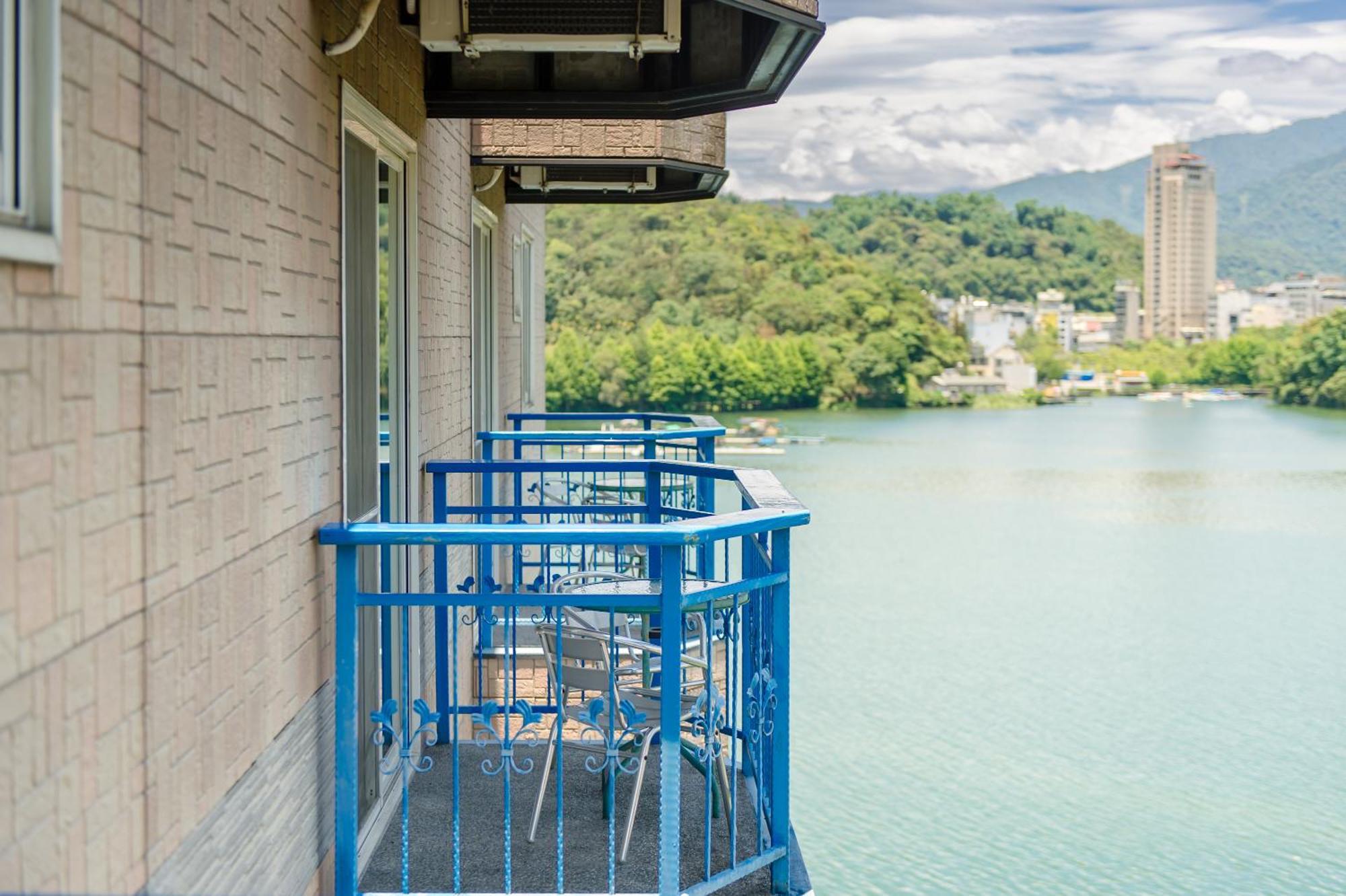 Bishui Shanju Lakeside B&B Yuchi Exteriör bild