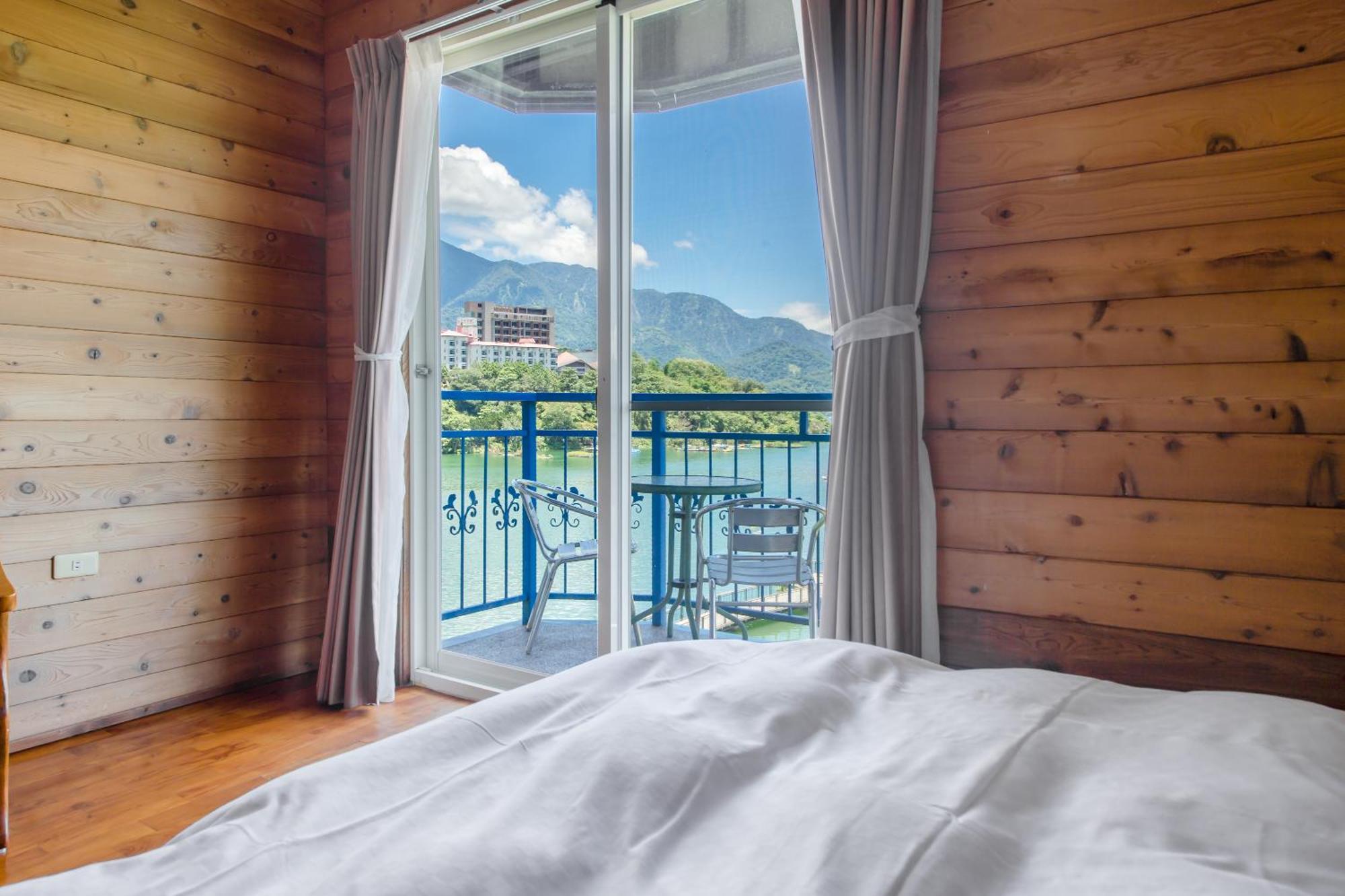 Bishui Shanju Lakeside B&B Yuchi Exteriör bild