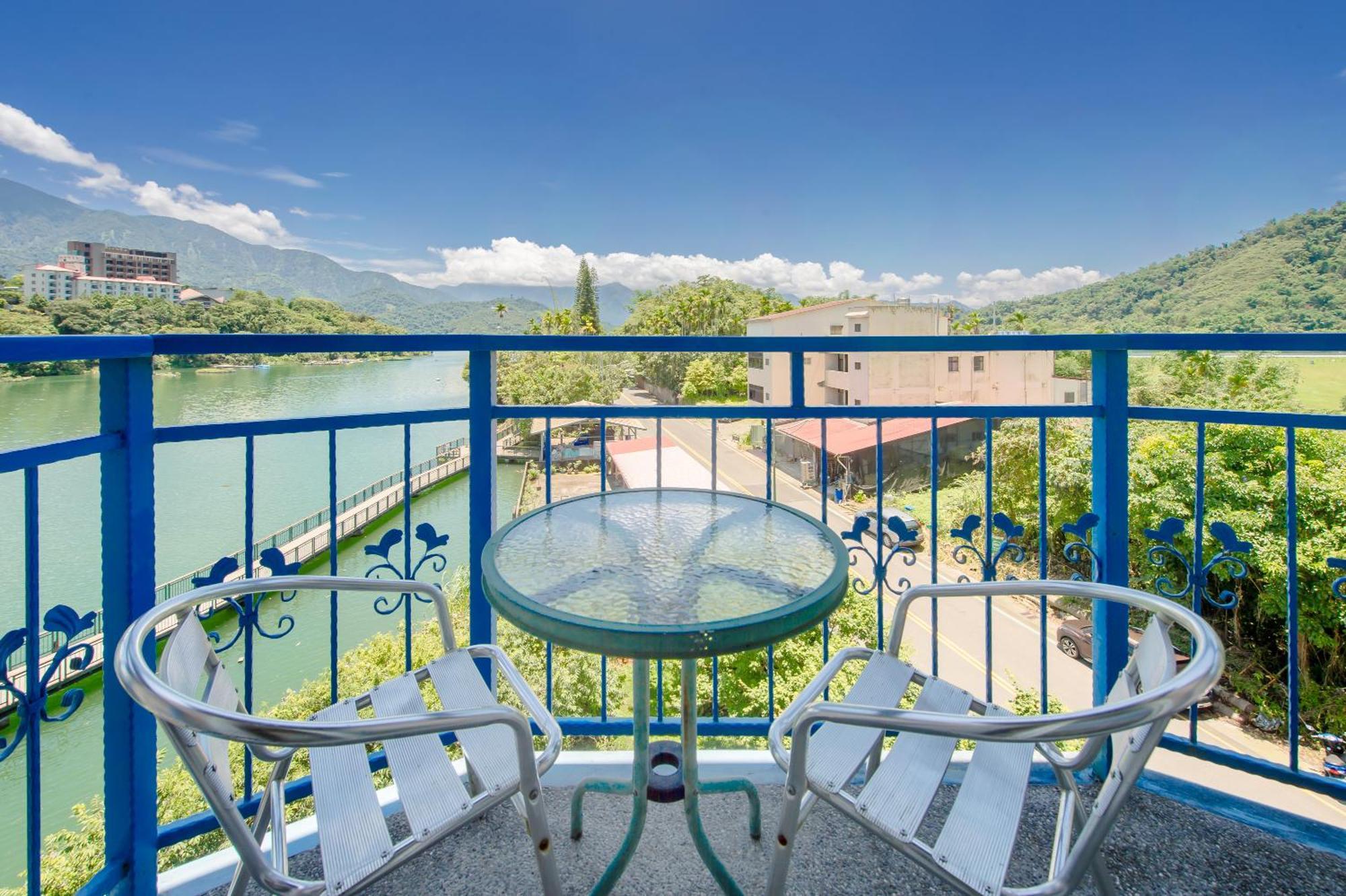Bishui Shanju Lakeside B&B Yuchi Exteriör bild