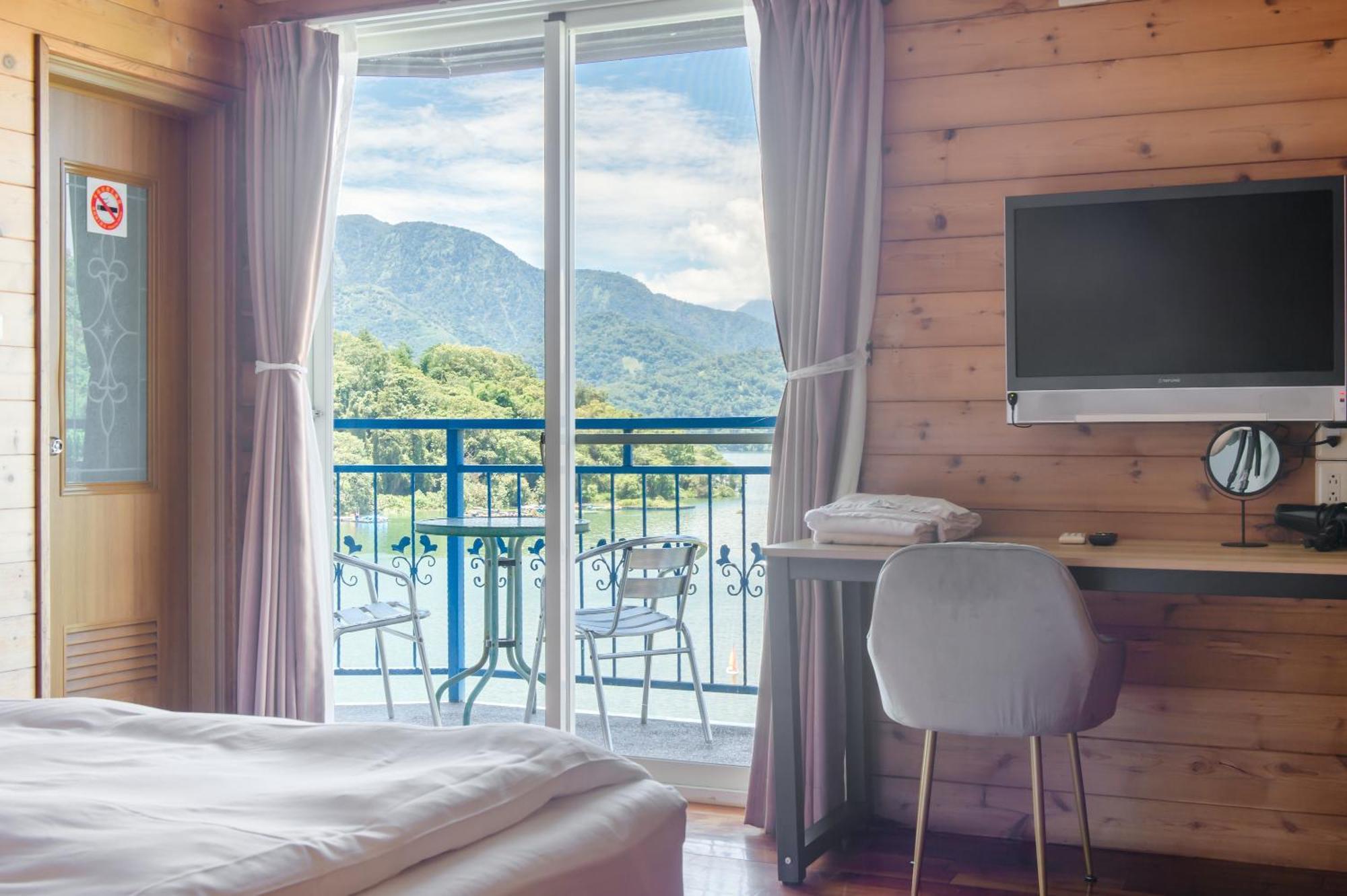 Bishui Shanju Lakeside B&B Yuchi Exteriör bild