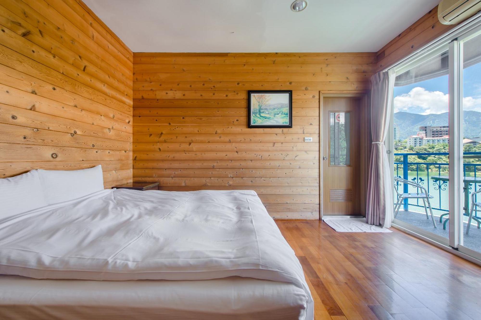 Bishui Shanju Lakeside B&B Yuchi Exteriör bild