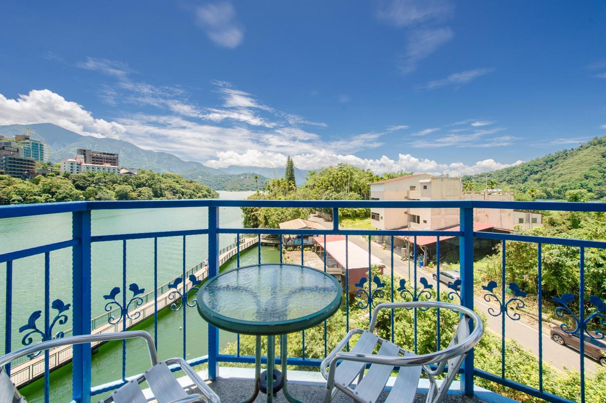 Bishui Shanju Lakeside B&B Yuchi Exteriör bild